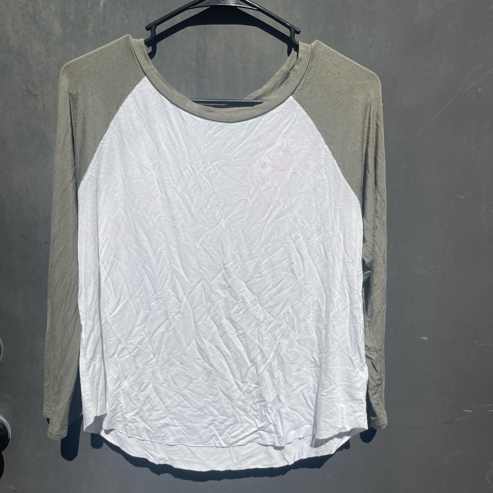 American Eagle soft baseball shirt!